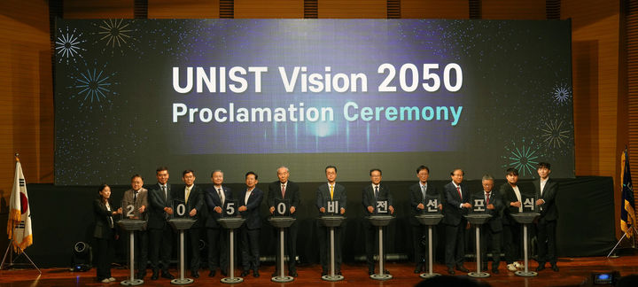  *재판매 및 DB 금지