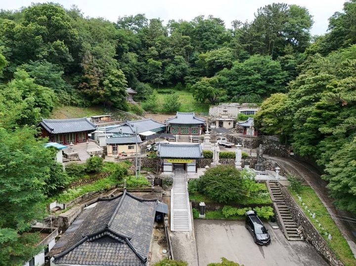 [춘천=뉴시스] 23일 강원특별자치도(도지사 김진태)는 삼척 감로사가 문화체육관광부주관 ‘전통사찰’로 최종 지정되었다고 밝혔다. 강원특별자치도 제공. *재판매 및 DB 금지