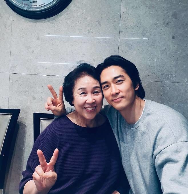 송승헌과 어머니