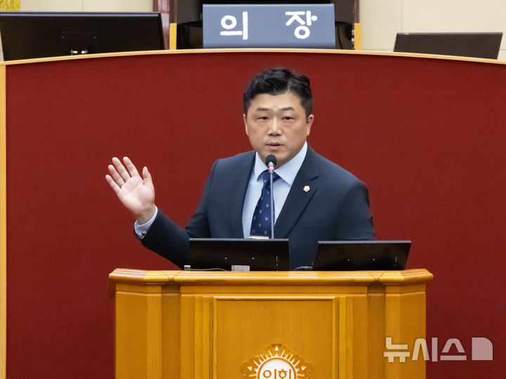 [부천=뉴시스]정일형 기자 = 손중기 부천시의원. 