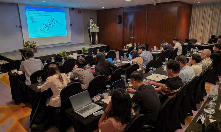 [서울=뉴시스] 베트남 하노이에서 열린 넷앤드·LG CNS 공동 보안 세미나 현장 (사진=넷엔드 제공) 2025.09.24. photo@newsis.com *재판매 및 DB 금지