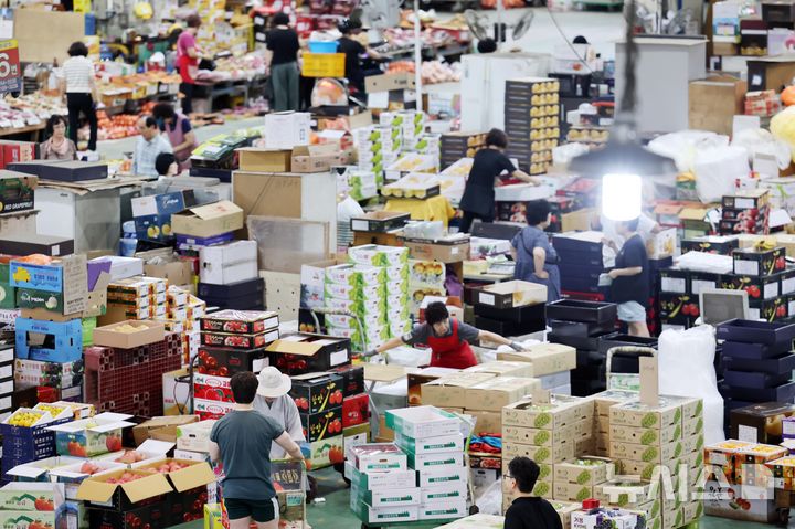  [부산=뉴시스] 하경민 기자 = 부산 해운대구 반여농산물도매시장. 2025.09.24. yulnetphoto@newsis.com