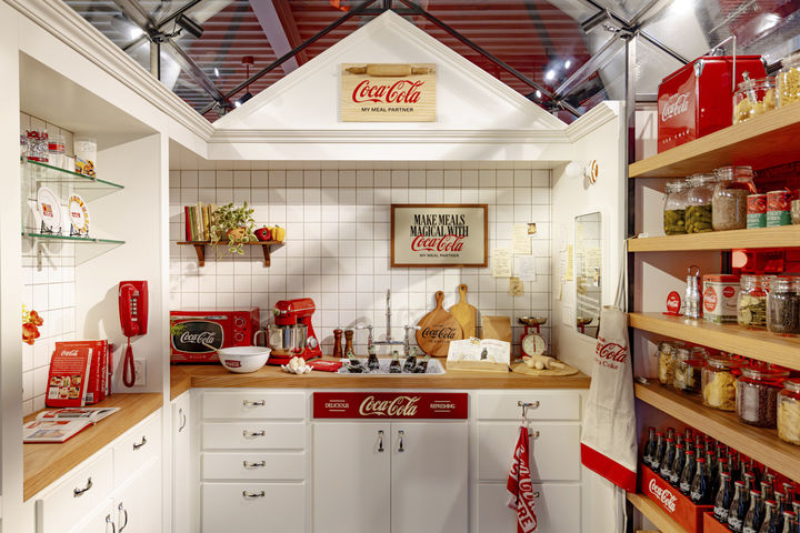 [서울=뉴시스] 한국코카콜라가, 현대카드 쿠킹 라이브러리에 팝업 체험 공간 오픈했다.(사진=한국코카콜라 제공) *재판매 및 DB 금지