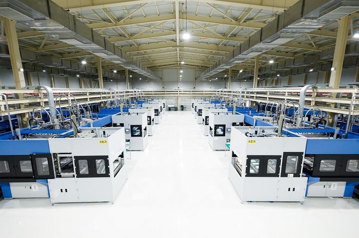 [서울=뉴시스] 무림P&P 울산 펄프몰드 공장 전경. (사진=무림) 2025.09.25 photo@newsis.com *재판매 및 DB 금지 *재판매 및 DB 금지