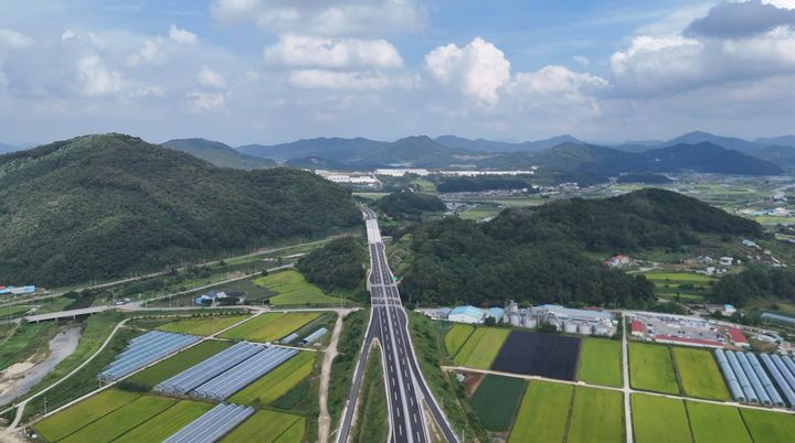 충청내륙고속화도로 음성구간 29일 본선 추가 개통