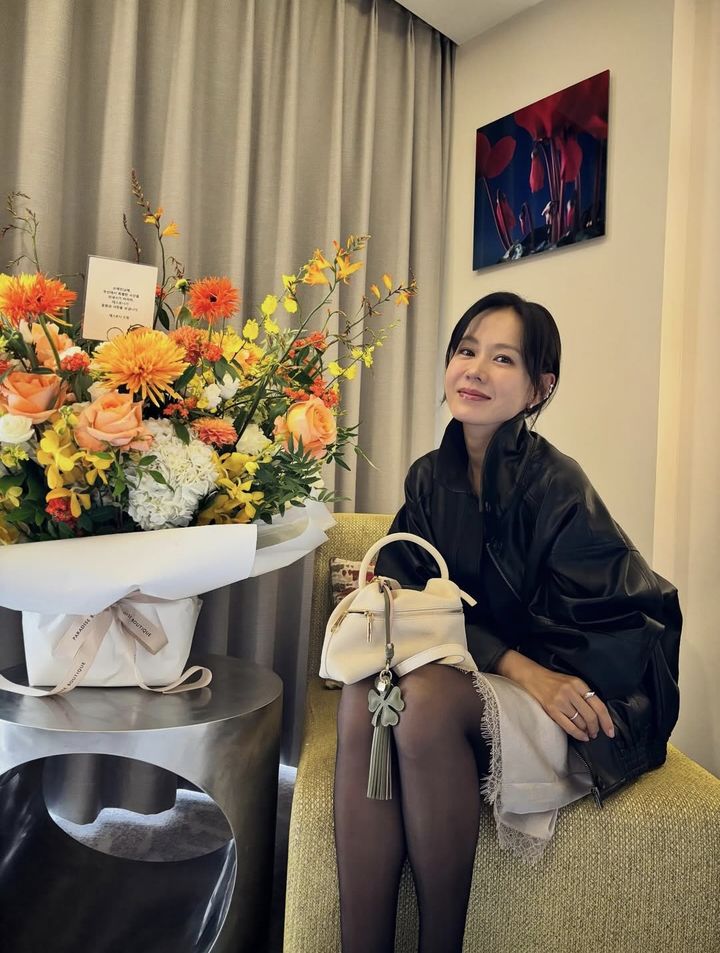 [서울=뉴시스] 손예진. (사진=손예진 인스타그램 캡처) 2025.09.25. photo@newsis.com *재판매 및 DB 금지