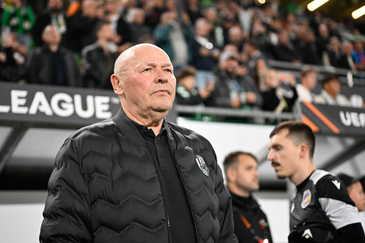 [부다페스트=AP/뉴시스] 미로슬라프 쿠베크 감독. 2025.09.25.