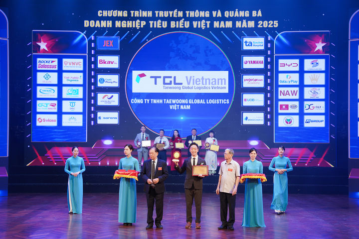 베트남 2025 골든 보드 시상식 현장. (사진=태웅로직스) *재판매 및 DB 금지