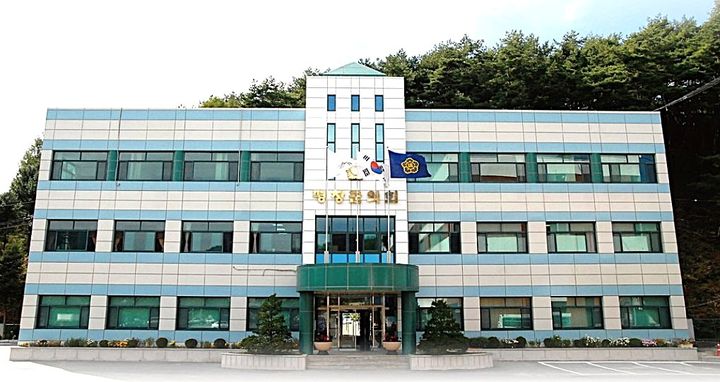 [평창=뉴시스] 평창군의회 전경. (사진=뉴시스 DB).photo@newsis.com *재판매 및 DB 금지