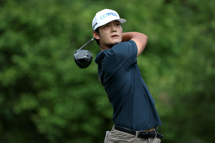 [서울=뉴시스] 김종학, 한국프로골프(KPGA) 투어 최경주 인비테이셔널 셋째 날 단독 선두 도약. (사진=KPGA 홈페이지 캡처) *재판매 및 DB 금지