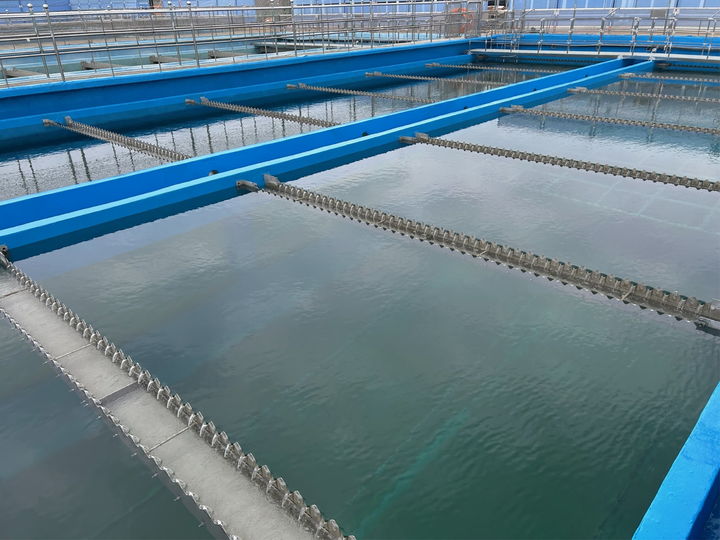 [대구=뉴시스] 수돗물 정수 처리 중인 침전지 모습. (사진=뉴시스 DB). photo@newsis.com *재판매 및 DB 금지