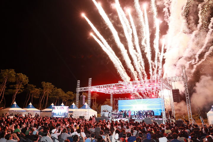  [예천=뉴시스] '제7회 예천국제스마트폰영화제' 개막식. (사진=예천군 제공) 2025.09.29. photo@newsis.com *재판매 및 DB 금지