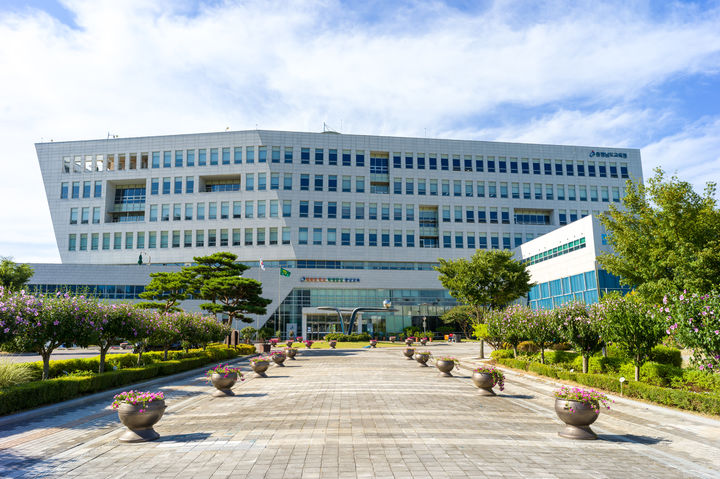 [홍성=뉴시스] 충남교육청 전경. (사진=충남교육청 제공) 2025.09.29 photo@newsis.com *재판매 및 DB 금지