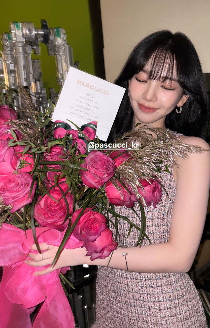 [서울=뉴시스] 그룹 에스파 멤버 카리나. (사진=카리나 인스타그램 캡처) 2025.09.29. photo@newsis.com *재판매 및 DB 금지