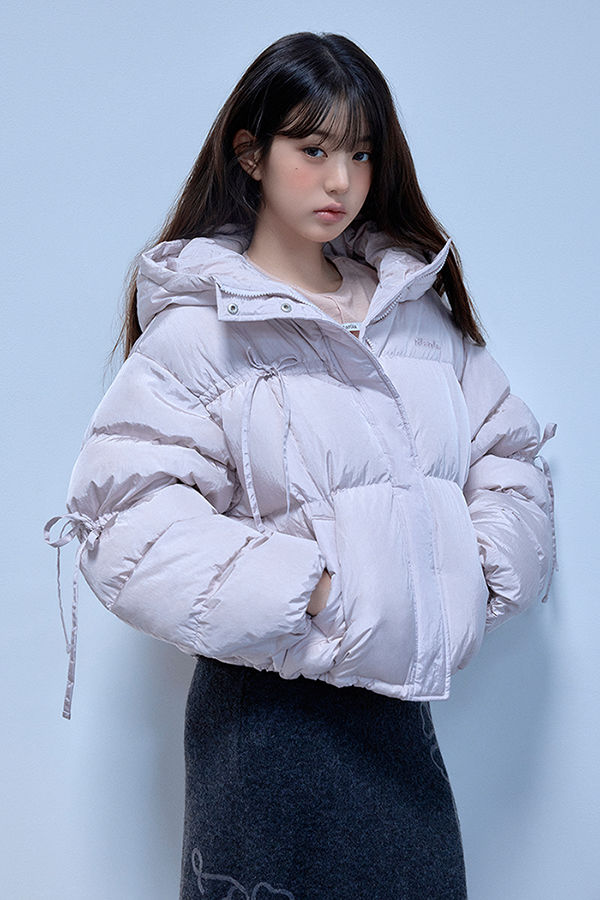 [서울=뉴시스] 장원영. (사진=로라로라) 2025.09.29. photo@newsis.com *재판매 및 DB 금지