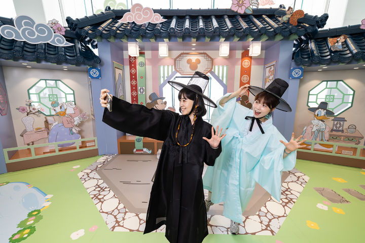 [서울=뉴시스] 롯데월드타워·몰이 길어진 추석 연휴를 맞아 다채로운 즐길 거리와 푸짐한 혜택을 마련했다고 30일 밝혔다.(사진=롯데물산 제공) *재판매 및 DB 금지