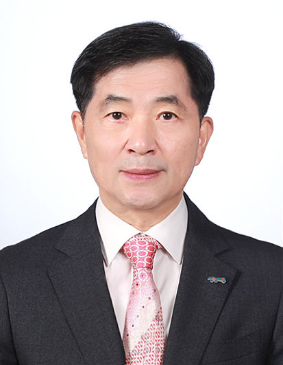 [울산=뉴시스] 구미현 기자 = 울산시교육청은 10월 1일 자로 신임 개방형직위 감사관에 정웅정(62) 씨를 임명했다. (사진=울산시교육청 제공) photo@newsis.com *재판매 및 DB 금지