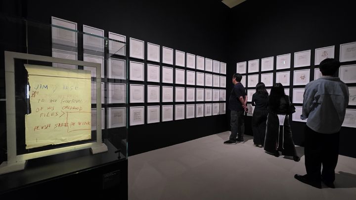 [사진=박현주 미술전문기자] 서울 동대문디자인플라자(DDP)에서 열린 '장 미셸 바스키아: 과거와 미래를 잇는 상징적 기호들' 전시 전경. 2025.09.30. hyun@newsis.com *재판매 및 DB 금지