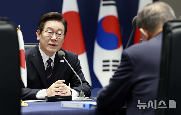 [부산=뉴시스] 최동준 기자 = 이재명 대통령이 30일 부산 누리마루 APEC 하우스에서 열린 한일 정상회담에서 발언하고 있다. 2025.09.30. photocdj@newsis.com