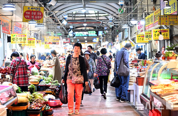 [광주=뉴시스] 광주 서구 양동시장. (사진=뉴시스 DB). photo@newsis.com