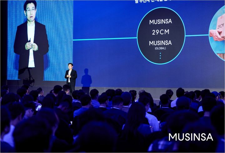 6월 10~11일 진행된 '무신사 글로벌 파트너스 데이' 행사에서 키노트 발표를 진행하고 있는 박준모 대표 (사진=무신사 제공) *재판매 및 DB 금지