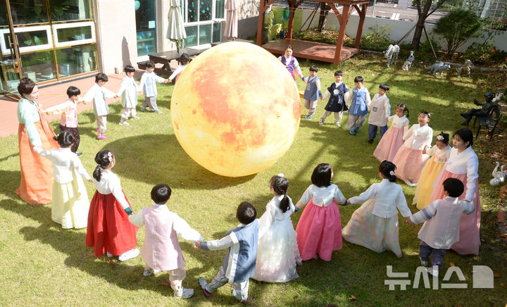 추석 당일 충북 오후부터 곳곳 비…낮 최고 25도