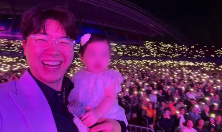 [서울=뉴시스] 박수홍이 딸과의 근황을 공개했다. (사진=박수홍 인스타그램 캡처) 2025.10.02. photo@newsis.com *재판매 및 DB 금지