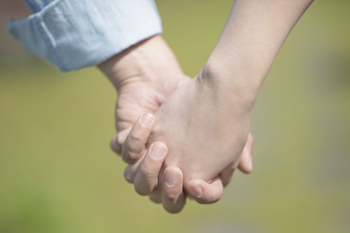 [서울=뉴시스] 커플 전용 메신저 앱 '비트윈'에서 이용자들의 사진과 동영상이 대규모로 삭제되는 사고가 발생하면서 불만이 폭주하고 있다. 사진은 본 기사와 관계 없음. 2025.10.02. *재판매 및 DB금지 *재판매 및 DB 금지