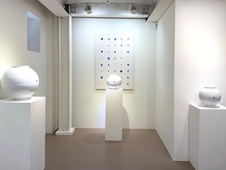  *재판매 및 DB 금지