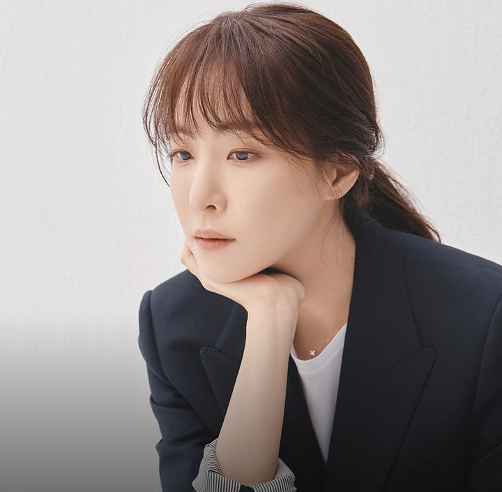[서울=뉴시스] 김이나. (사진 = 미스틱 스토리 제공) 2025.10.02. photo@newsis.com *재판매 및 DB 금지