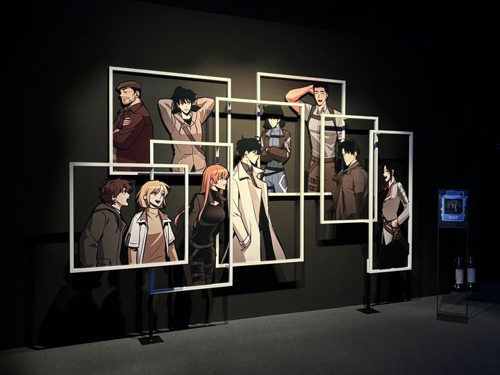 [서울=뉴시스] 권민지 기자 = 롯데월드는 몰입형 공간 이머시브 플랫폼 '딥'에서 다음 달 23일까지 '전지적 독자 시점' 몰입형 전시 '전지적 독자 시점 : 구원의 마왕 展(전)'을 진행한다. 2025.10.02. ming@newsis.com *재판매 및 DB 금지