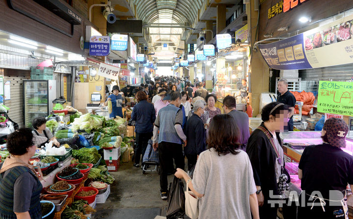 취약계층에 따뜻한 명절을…28종 복지급여, 설 연휴 전 지급