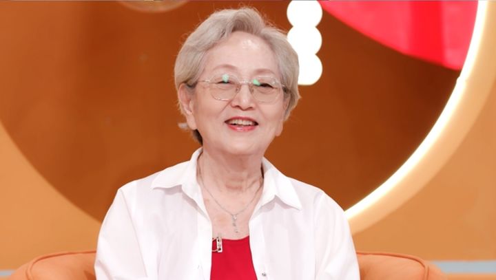 [서울=뉴시스] 배우 김영옥이 3일 오후 8시 30분 방송되는 KBS 2TV 예능물 '신상출시 편스토랑'에 출연한다. (사진=KBS 2TV '신상출시 편스토랑' 제공) 2025.10.03. photo@newsis.com *재판매 및 DB 금지