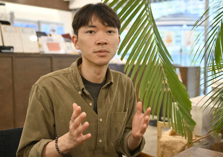 [광주=뉴시스] 광주에서 자립준비청년 커뮤니티 '한울'을 설립해 운영하고 있는 김남중 대표. 2025.10.03. pboxer@newsis.com *재판매 및 DB 금지