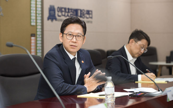 [서울=뉴시스] 김진아 기자 = 배경훈 부총리 겸 과학기술정보통신부 장관 (사진=과학기술정보통신부 제공) 2025.10.03. photo@newsis.com *재판매 및 DB 금지