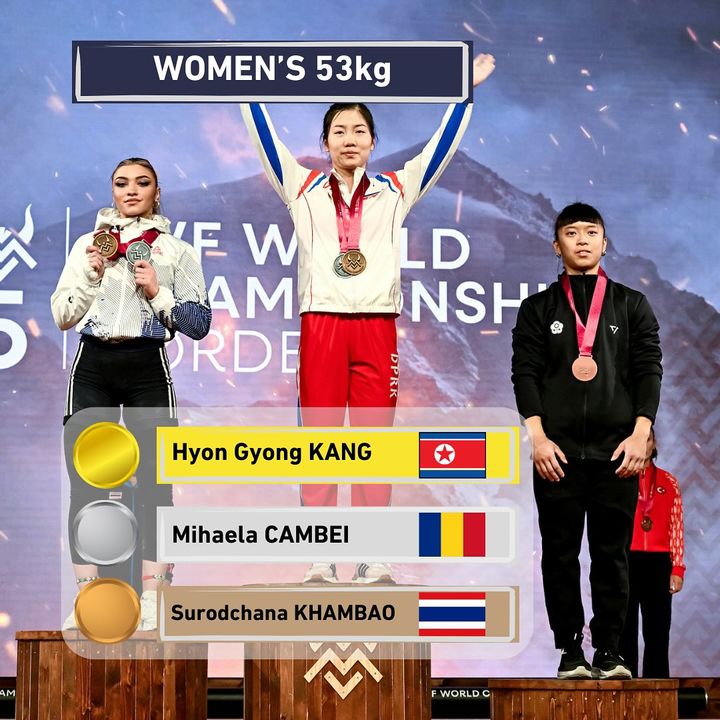 [서울=뉴시스] 북한 역도 강현경, 2025 국제역도연맹(IWF) 세계역도선수권 여자 53㎏급 우승. (사진=IWF SNS 캡처) 2025.10.04. photo@newsis.com *재판매 및 DB 금지