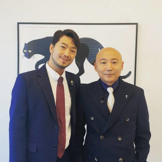 침착맨(왼쪽), 주호민