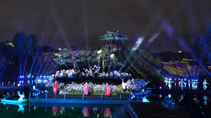 정조 발자취 재현 '수원화성문화제' 폐막…공연·프로그램