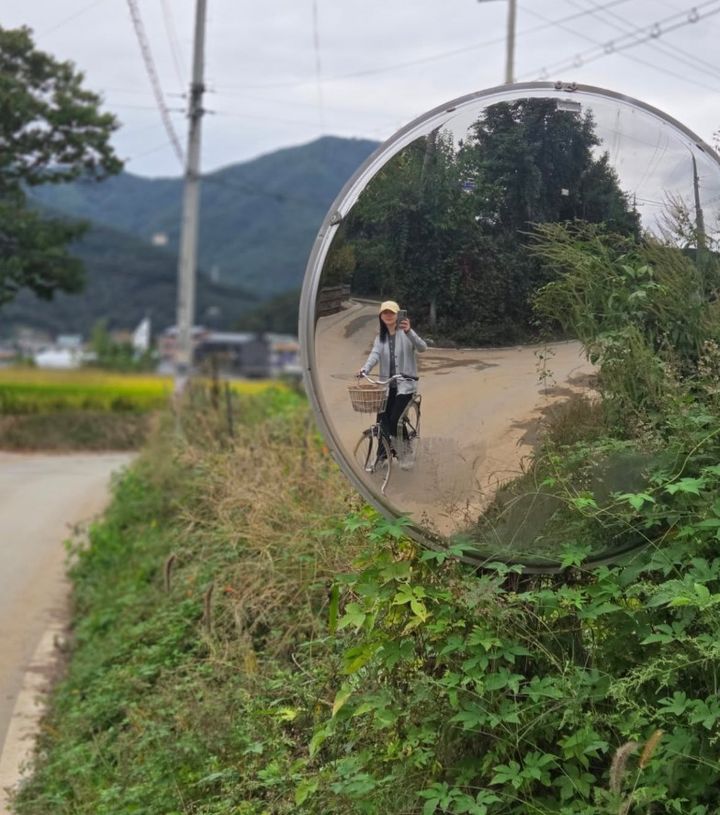 [서울=뉴시스] 이영애. (사진=이영애 인스타그램 캡처) 2025.10.05. photo@newsis.com *재판매 및 DB 금지