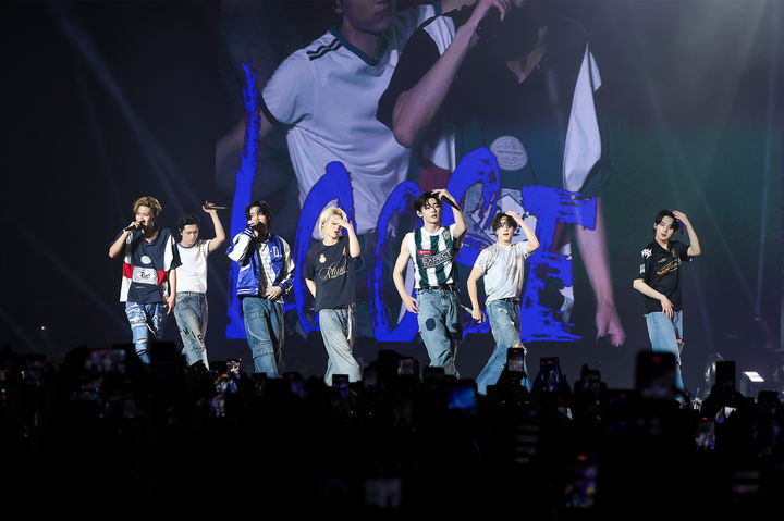 [서울=뉴시스] 엔하이픈_WALK THE LINE 싱가포르. (사진 = 빌리프랩 제공) 2025.10.06. photo@newsis.com *재판매 및 DB 금지