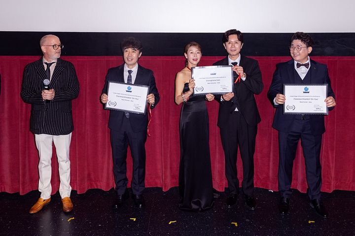  [서울=뉴시스] 이창열 감독의 신작 '피렌체'가 지난 4일(현지시간) 미국 로스앤젤레스에서 열린 2025 글로벌 스테이지 할리우드 영화제 시상식에서 작품상과 감독상, 각본상을 받았다. (사진=에스브이컴 제공) 2025.10.07. photo@newsis.com *재판매 및 DB 금지