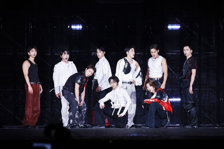 [서울=뉴시스] 그룹 '세븐틴'. (사진=플레디스 엔터테인먼트 제공) 2025.10.11. photo@newsis.com *재판매 및 DB 금지