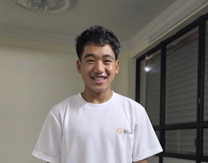 [서울=뉴시스] 네팔 소년 타망의 모습. (사진 = 월드쉐어 누리집 캡처) 2025.10.12. *재판매 및 DB 금지