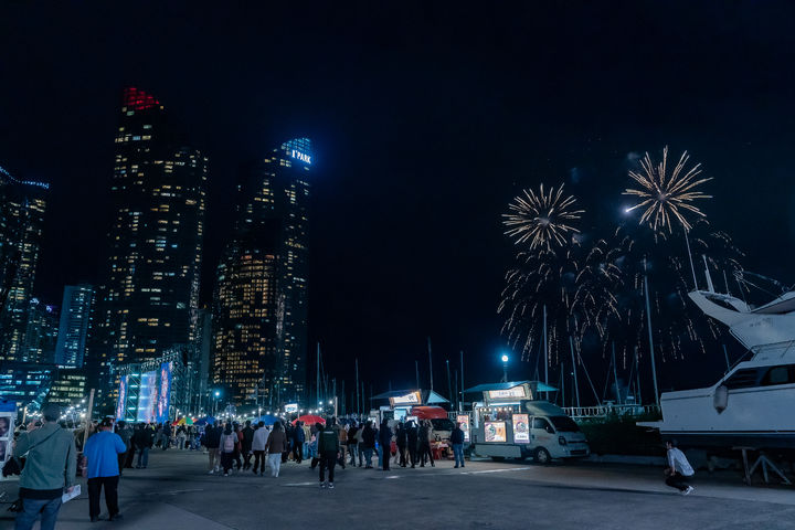 [부산=뉴시스] 부산 해운대구 수영만요트경기장 촬영 모습. (사진=부산영상위원회 제공) 2025.10.13. photo@newsis.com&nbsp;&nbsp; *재판매 및 DB 금지