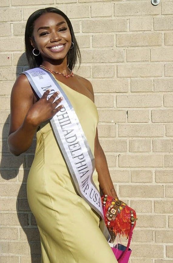 [서울=뉴시스] 내년 1월 열리는 '미스 펜실베이니아' 미인대회에 미국 대표로 참가할 예정이었던 카다 스콧(23·여)이 야간 근무에 나선 뒤 실종됐다. (사진=데일리메일 갈무리) 2025.10.13 *재판매 및 DB 금지