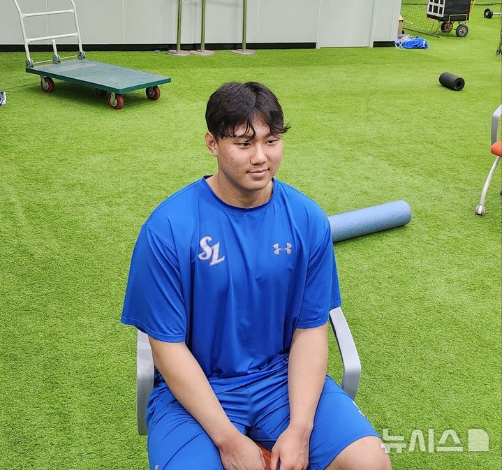 [대구=뉴시스] 박윤서 기자 = 프로야구 삼성 라이온즈의 신인 투수 배찬승. 2025.10.13.