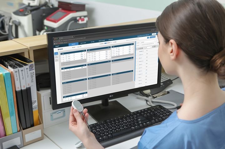 [서울=뉴시스] 씽크를 활용하는 간호사의 모습 (사진=대웅제약 제공) 2025.10.14. photo@newsis.com *재판매 및 DB 금지