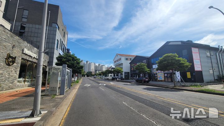 [제주=뉴시스] 제7호 골목형상점가로 지정된 하귀1리 상권 모습. (사진=제주시 제공) photo@newsis.com *재판매 및 DB 금지