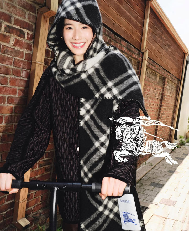 [서울=뉴시스] 배우 정은채. (사진=정은채 인스타그램 캡처) 2025.10.14. photo@newsis.com *재판매 및 DB 금지