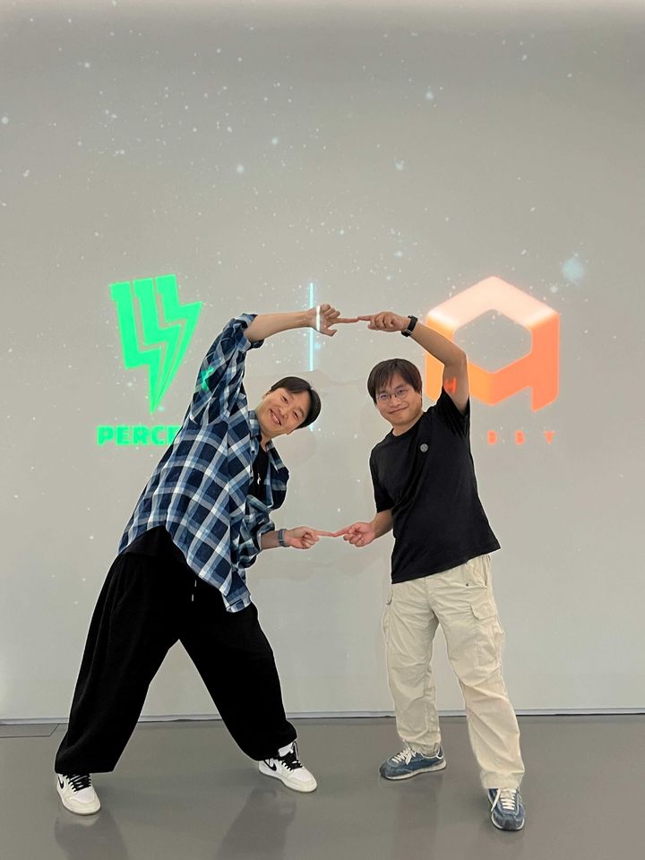 사진 왼쪽부터 111퍼센트 김강안 대표와 하비 스테판 왕 대표. (사진=111퍼센트 제공) *재판매 및 DB 금지